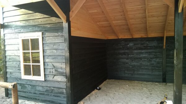 Douglas paardenstal groot - Afbeelding 4